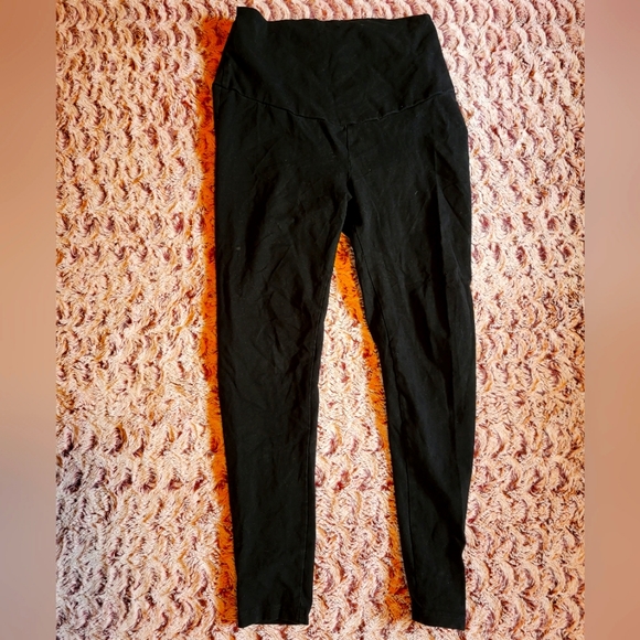 Maternity Leggings - Picture 1 of 3